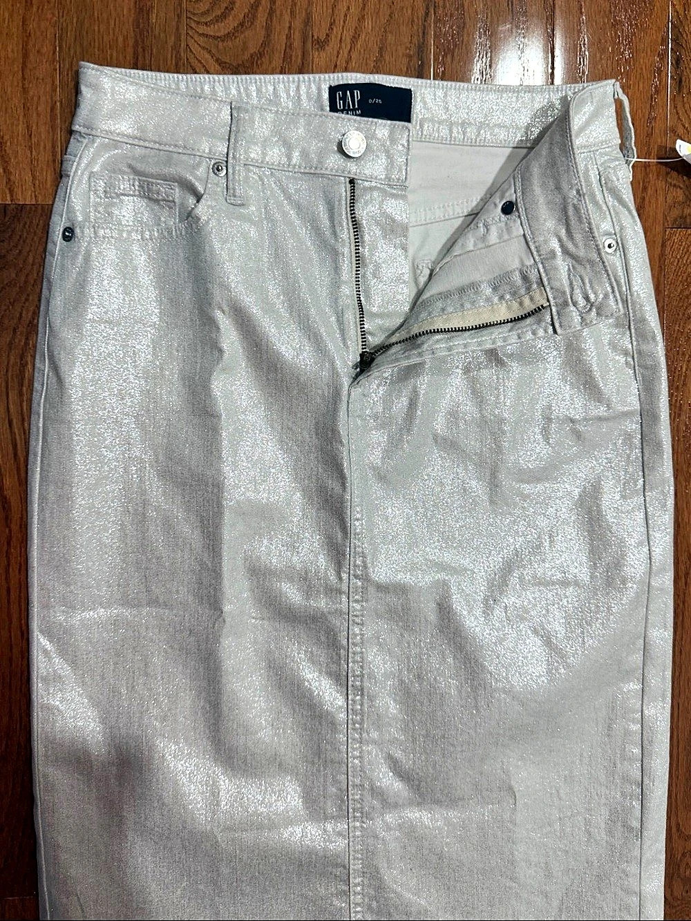 Gap Denim Shine Midi Skirt Silver Size 0/25 NWT